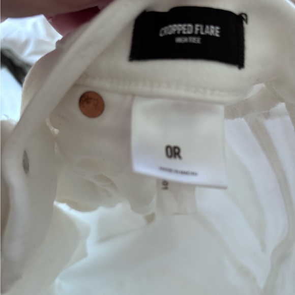 Express Women's Straight Leg Jeans in White - Picture 4 of 4